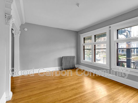 3rd image of 377 Elmwood Ave APT 4