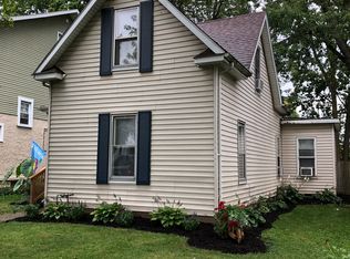 1413 N Grand Ave, Connersville, IN 47331
