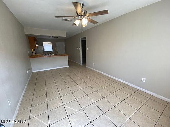 2nd image of 4607 Michigan Ave #B2