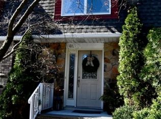 611 Grove St, Clifton, NJ 07013