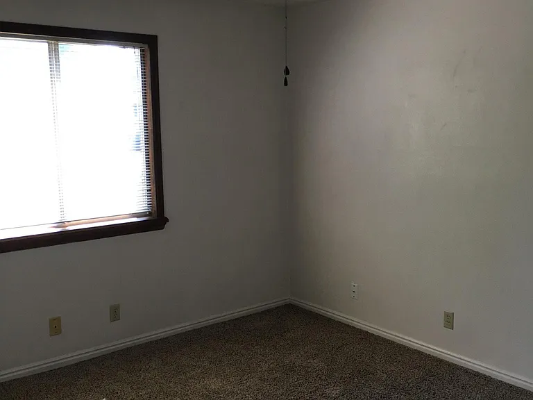 101 W 620 S #6 — Photo 3
