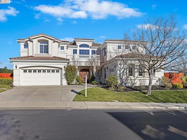 5799 Turnberry Dr, Dublin, CA 94568