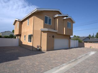 17625 W Vuong Pl, Northridge, CA 91325