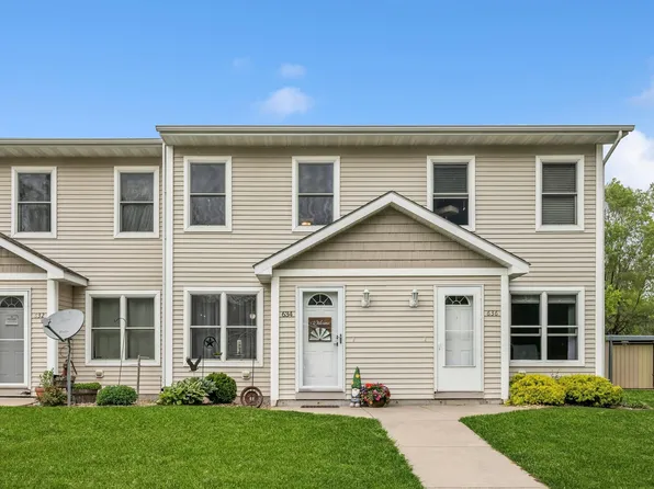 634 Pine St Unit 5, Prescott, WI 54021