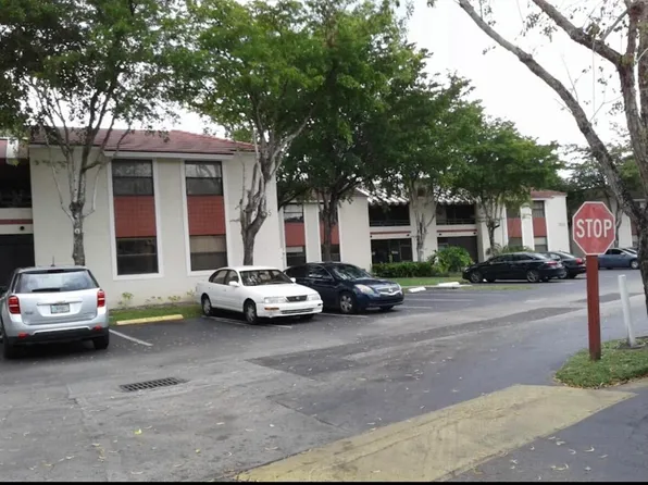 20015 NE 3rd Court #5, Miami, FL 33161