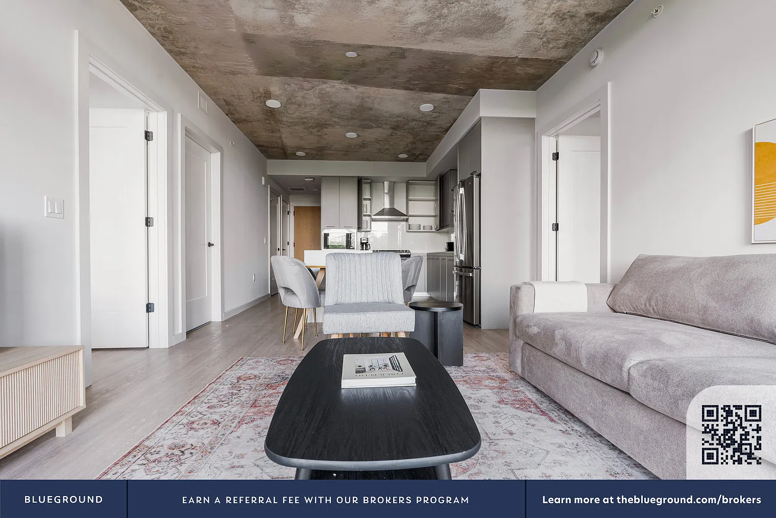 2 bed, 2.0 bath, 1140 sqft, $3,120 — Photo 3
