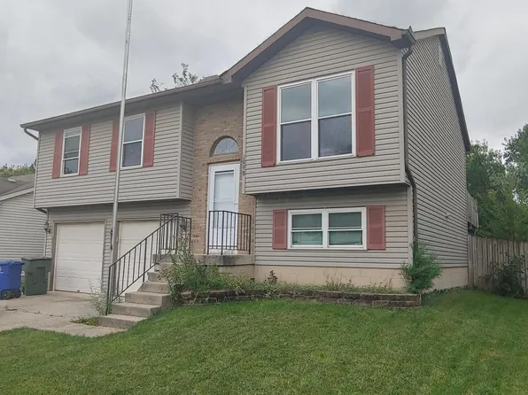 1098 Viewpointe Dr, Columbus, OH 43207