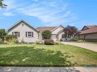 4223 Deer Run, Oregon, OH 43616
