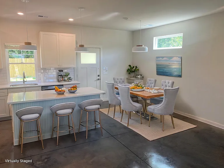 1822 Doscher Ave — Photo 7