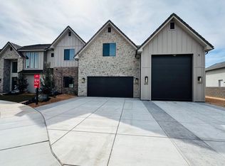 423 Johann Cir, Washington, UT 84780