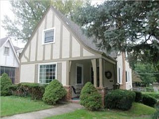 5th image of 6735 Oak St