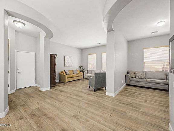 5th image of 627 E La Costa Drive