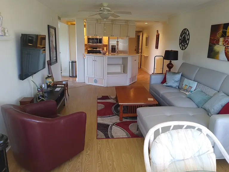 800 Cove Cay Dr #4G — Photo 11