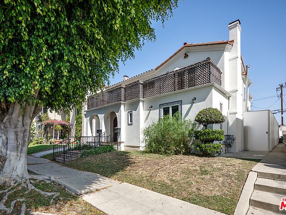 2nd image of 328 N Sierra Bonita Ave