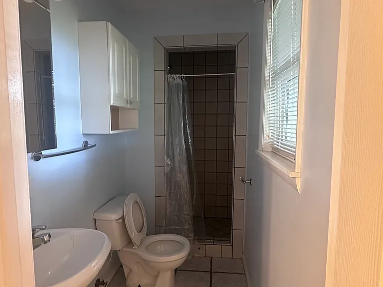2181 Rose Rd — Photo 3