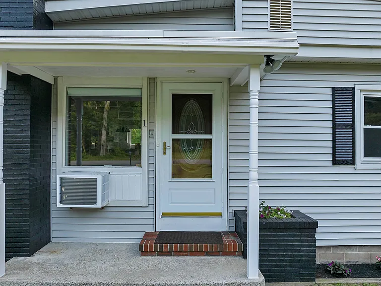 1 Mockingbird Hill Rd — Photo 4