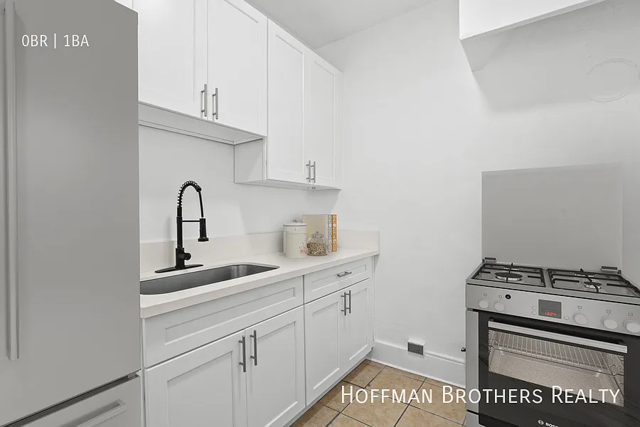 1344 4th St Los Angeles, CA 90017 — Photo 2