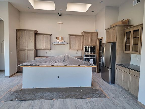 5th image of 8670 Mystic Winds Ct