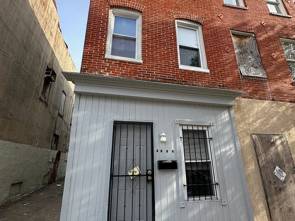 1408 W Pratt St