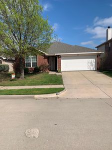 2053 Clear Creek Dr, Little Elm, TX, 75068