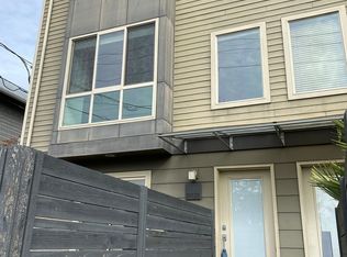 2812 14th Ave W #B, Seattle, WA 98119