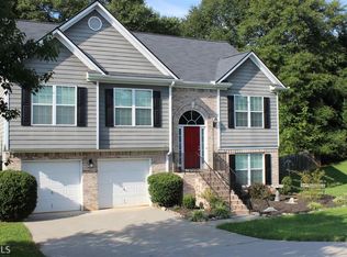 1141 Augustine Dr, Auburn, GA 30011