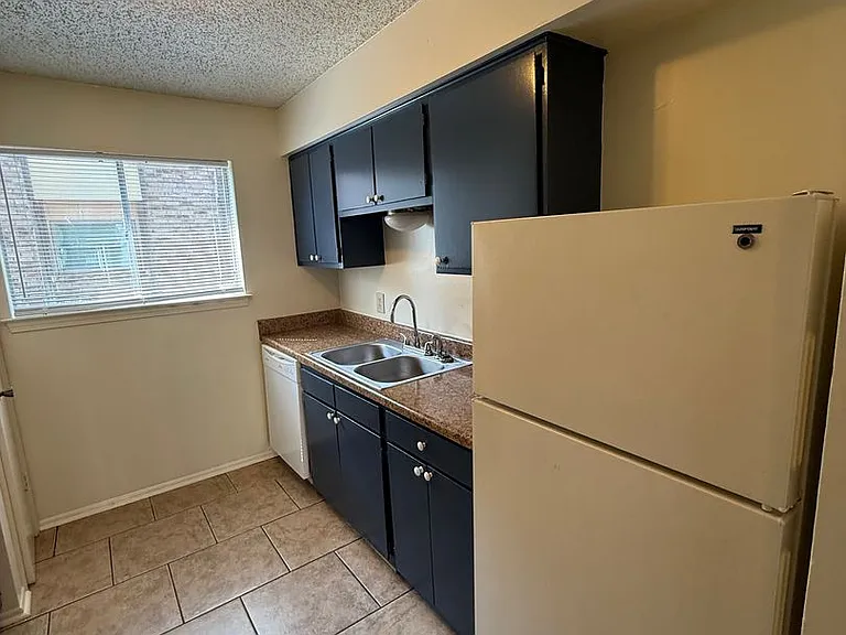 8727 Granite Dr — Photo 9