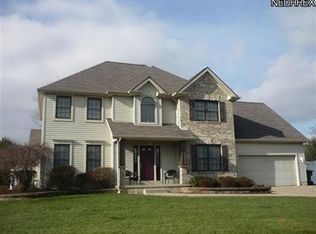 182 Morningview Cir, Canfield, OH 44406