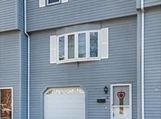 44 State St, Lowell, MA 01852