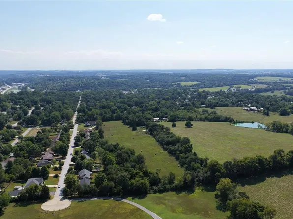 1211 W Newman Ave, Harrison, AR 72601