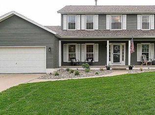 7029 1st Ave SW, Cedar Rapids, IA 52405