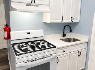 28 Park Ave #2R, Paterson, NJ 07501