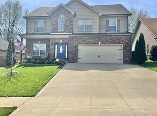 635 Sturdivant Dr, Clarksville, TN 37042