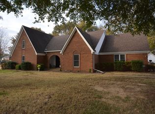 4105 Bartlett Country Rd, Memphis, TN 38135
