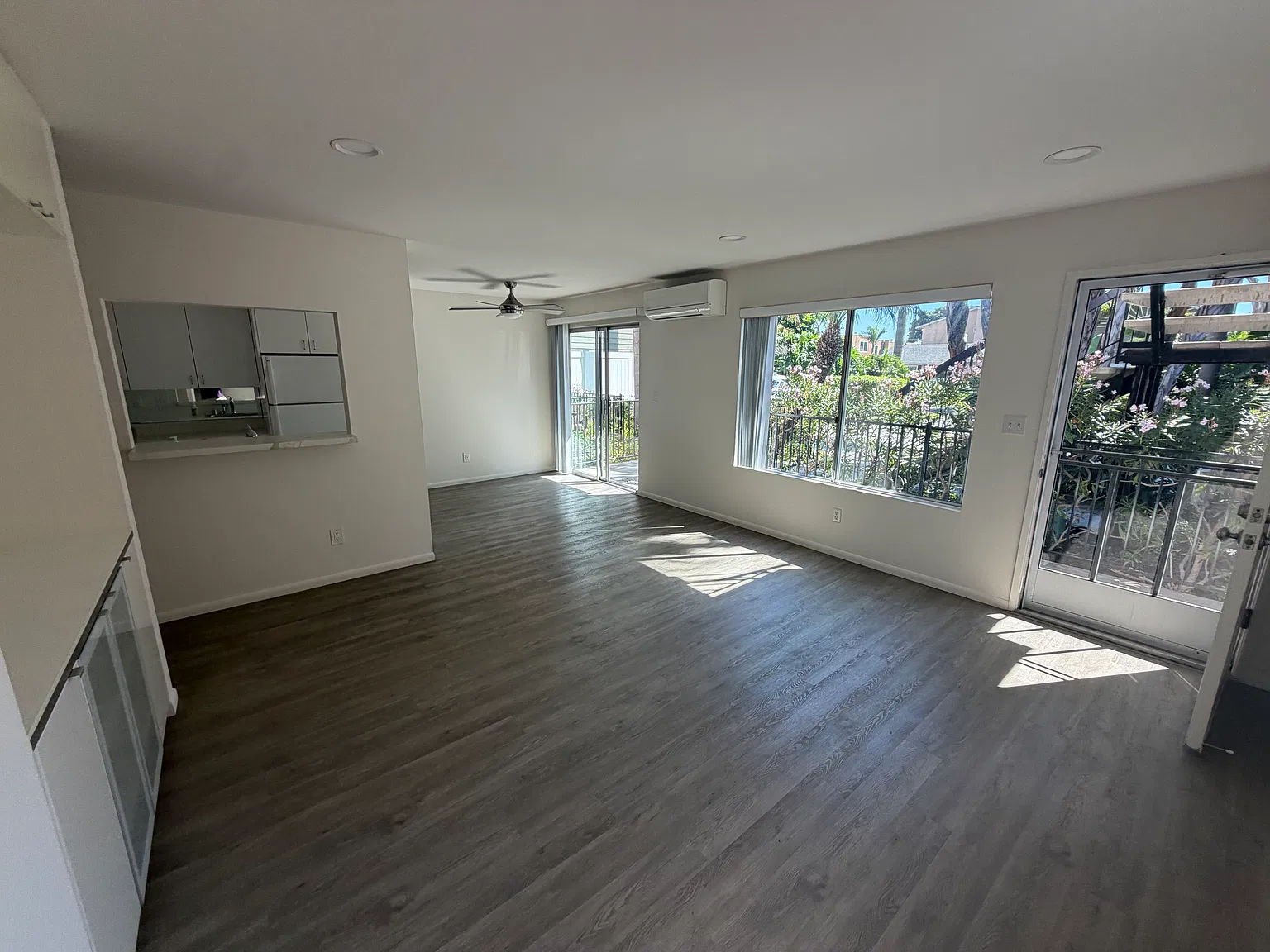 2 bed, $4,695 — Photo 4