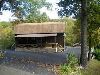 3rd image of 9274-9278 Mohican Dr