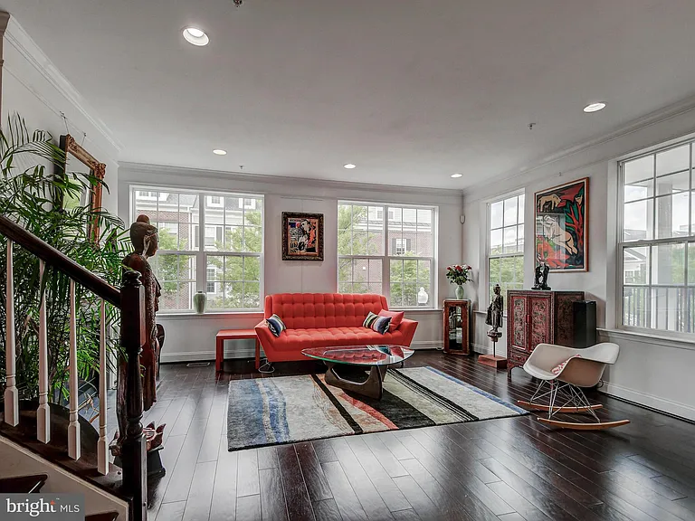 124 Meridian Ln — Photo 11