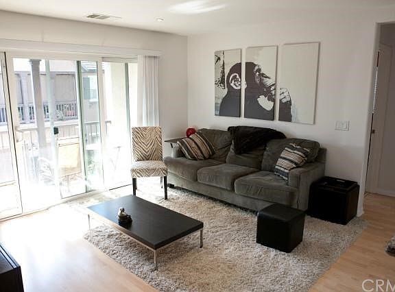 4th image of 28473 Santa Rosa Ln