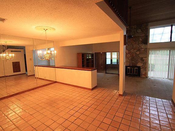 4th image of 122 Gleneagles Dr #122