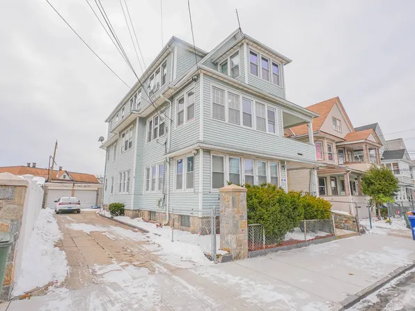 135 Oak St #2, Bridgeport, CT 06604