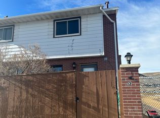 1750 Hitching Post Dr APT 12, Green River, WY 82935