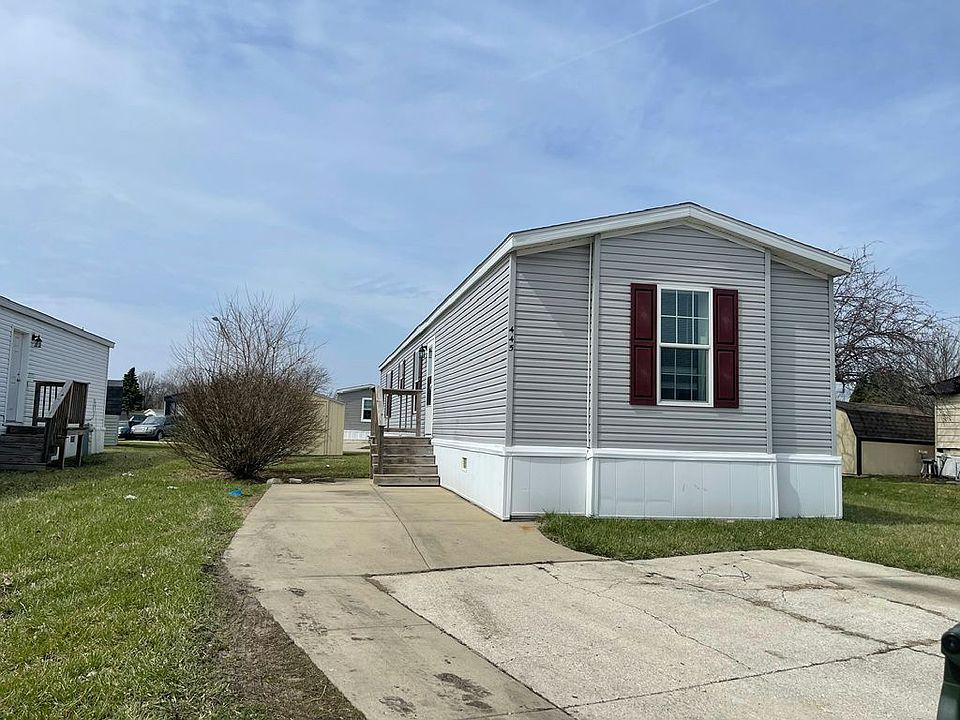 1st image of 445 Linda Ln