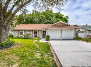 12118 Cherry Blossom St, San Antonio, TX 78247