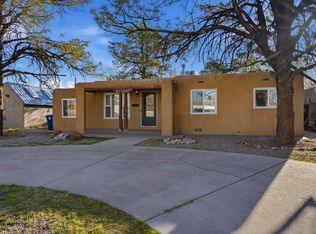 824 Monroe St NE, Albuquerque, NM 87110