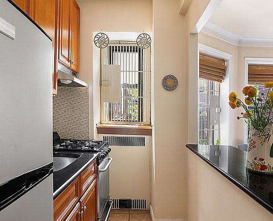 4th image of 34-24 82nd St APT 2B