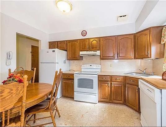 3rd image of 2409 Saint Marks Ave