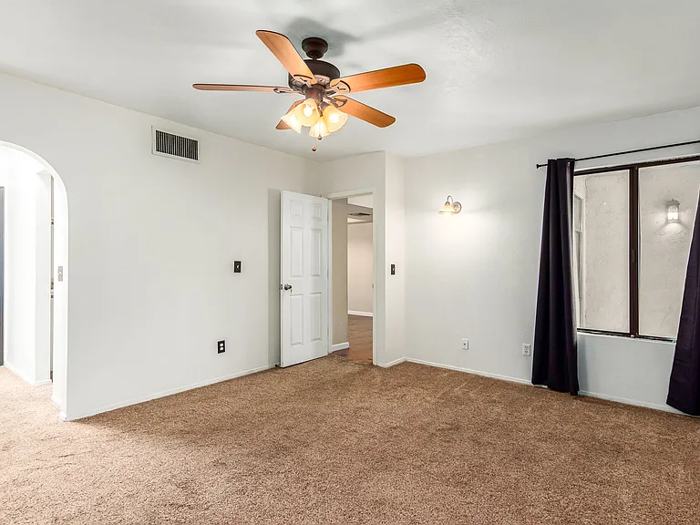 8255 N Oracle Rd #210 — Photo 16