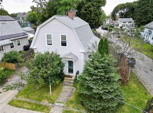 36 Laurel Ave, Coventry, RI 02816