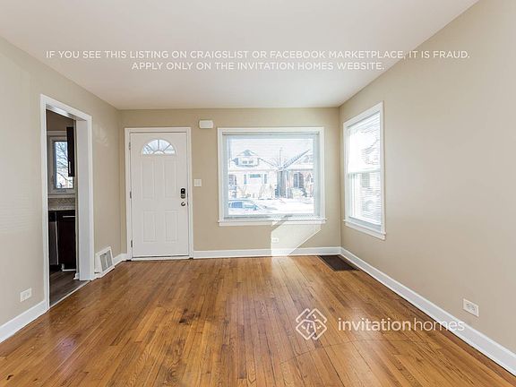 5th image of 2526 Maple St