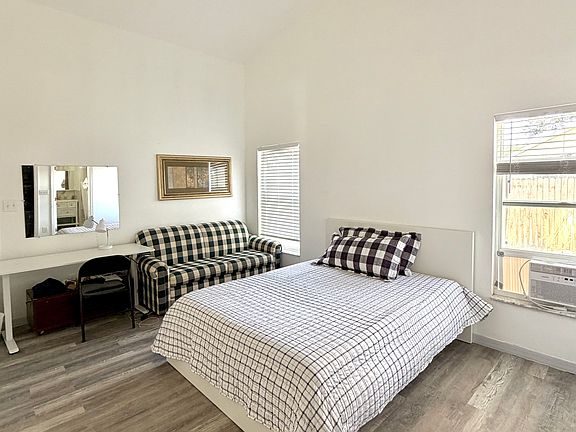 3rd image of 13216 Wild Duck Ct #5